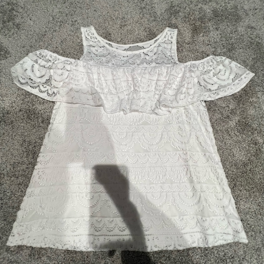 Lilly Pulitzer White Off the Shoulder Top - L